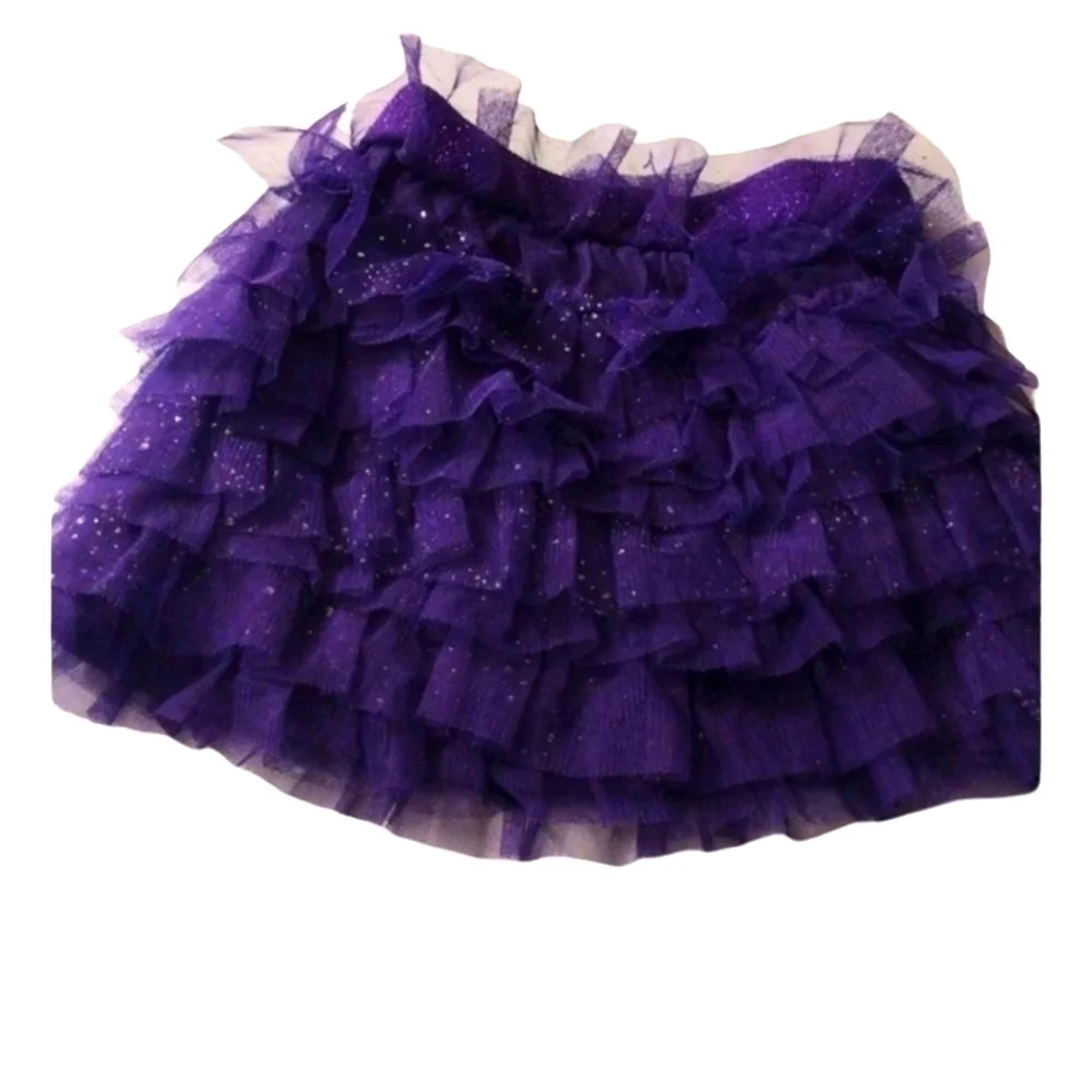 🔥 Bundle Baby Girl 💖 skirts size 9-12 M 🔥 5$ if you Get Bundle 🔥